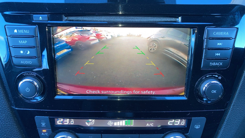 Nissan Qashqai 1.3 DiG-T Acenta Premium 5dr Petrol Hatchback